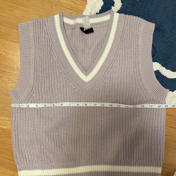 ribbed sweater vest - Picture 3 of 5